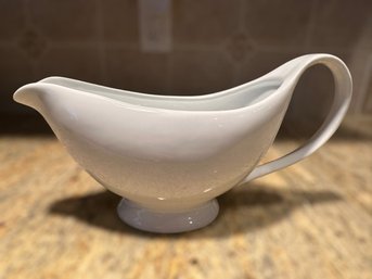 Elegant White Porcelain Gravy Dish