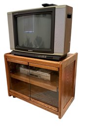 Charming Vintage Retro Sony Trinitron TV And TV Stand