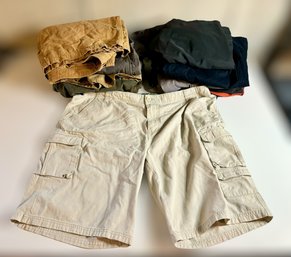 Assortment Of Mens Cargo Shorts Sizes 40, 42, & 44