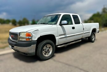 2001 GMC Sierra 2500HD 4WD