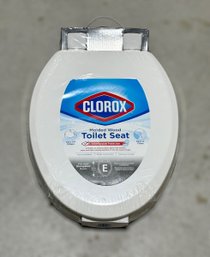 Clorox White Molded Wood Toilet Seat & Lid