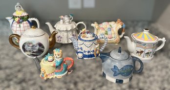 Beautiful Set Of Tea Pots - Lot 4 Of 7