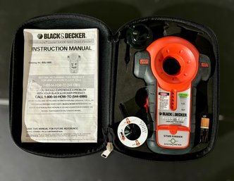 Black & Decker Bulls Eye Laser Level Stud Finder W/ Case