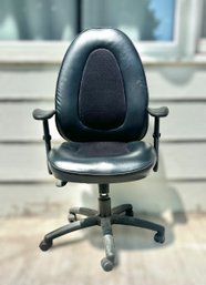 Multifunction Leather And Mesh Desk Chair