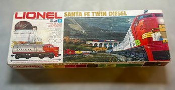 Lionel Santa Fe Twin Diesel Vintage Train Set