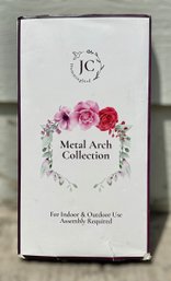 Metal Arch Collection