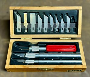 X-ACTO Utility Knife Set In Small Wooden Box