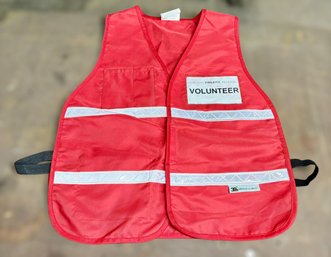 Large Set Of Red L/XL 3A Reflective Safety Vests W/ Removable Loveland Fire & Ice Festival Volunteer Name Tags