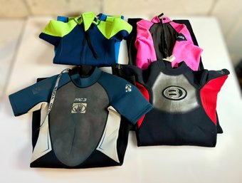 Great Assortment Of Water Suits W/ Blue, Green, Black, Red, & Pink Colors - Lot Of 4