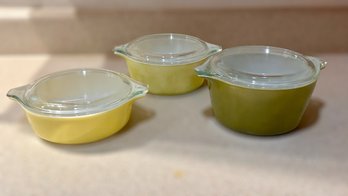 Retro Green And Yellow Pyrex Casserole Dishes W/ Glass Lids