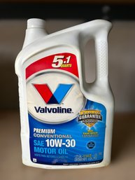 Valvoline Premium Conventional Motor Oil 10W-30