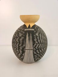 1981 Authentic Navajo Black And White Pottery Vase