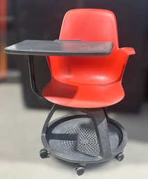 Red Portable Swivel Work Chair