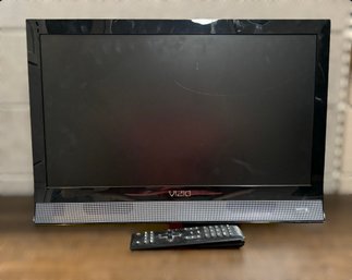 Vizio Flat Screen TV M220VA With Remote