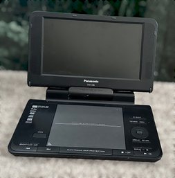 Panasonic DVD-LS86 Portable DVD Player With 8.5' Screen