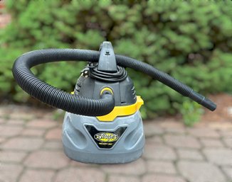 Stinger Wet/Dry Vac For All Surfaces