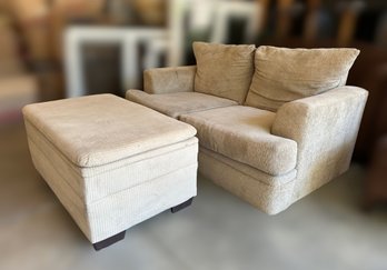 Cozy Oversized Cream Colored Soft Sofa And Storage Ottoman