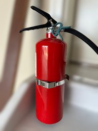 First Alert Heavy Duty Fire Extinguisher