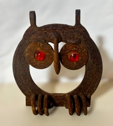 Vintage Wrought Iron Red Eyed Owl Decor