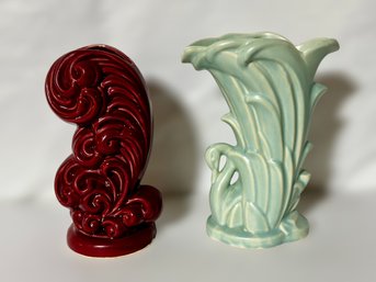 19400's Mccoy Green Swan Vase And Royal Heager Red Feather Vase