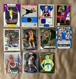 Great Collection Of Basketball Cards W/ LeBron James, Charles Barkley, Allen Iverson, Magic Johnson & More