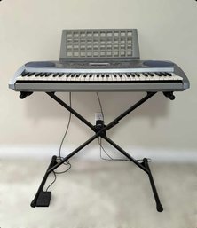 Yamaha Psr-273 Electric Keyboard