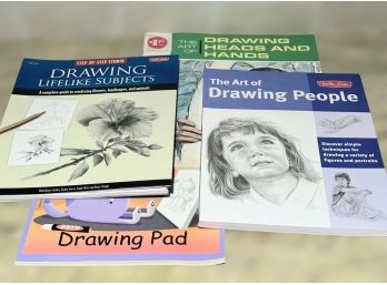 Artistic Set Of Drawing Pads And Step By Step Guides On How To Draw. Lot Of  4