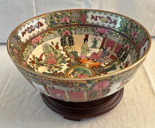 PorcelainAntique Rose Medallian Bowl With Wood Pedestal