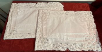 Lot Of 2 White Placemats And Napkins