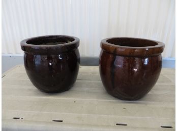 2 Ceramic Plant Pots  Brown 10' Tall