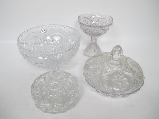 Exquisite Vintage Pressed Glassware Set - 4 Elegant Pieces For Home Decor And Collectors