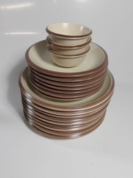 Vintage Home Brown Rimmed Retro Plates