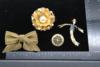 Elegant Vintage Gold-Tone Brooch Collection With Faux Pearl And Art Deco Designs