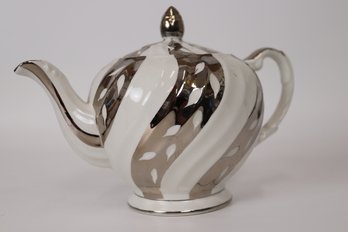 Elegant Ellgreave Ironstone Teapot #658C By Wood & Sons - Classic English Teaware