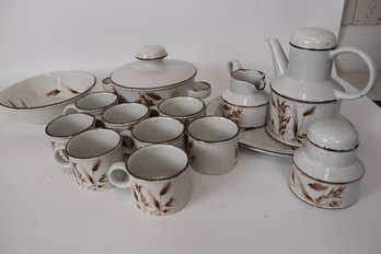 Wedgwood Midwinter Stonehenge Wild Oats Coffee Set