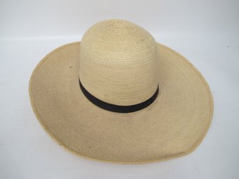 SunBody Straw Hat - Handcrafted Palm Leaf Hat From Guatemala