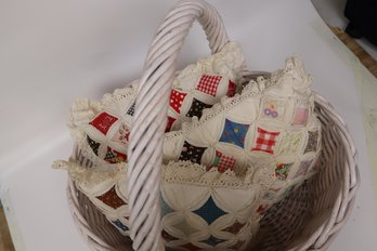 Decorative White Wicker Basket With 3 Cathedral Window Quillow