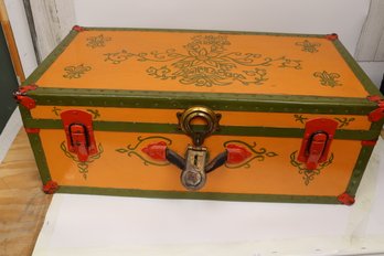 THREE-PLY WOOD PANELS Used In The Construction Of This Trunk HORN LUGGAGE RICE-STIX - ST. LOUIS Manufacturers