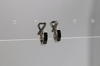 Chic Vintage-Style Geometric Metal Hoop Earrings