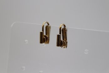 Vintage Gold-Tone Hoop Earrings - Sleek Mid-Century Clip-On Accessory