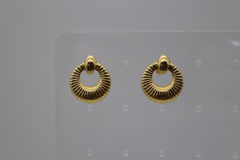 Elegant Gold-Tone Circular Ridge Clip-On Earrings - Vintage-Inspired Accessory