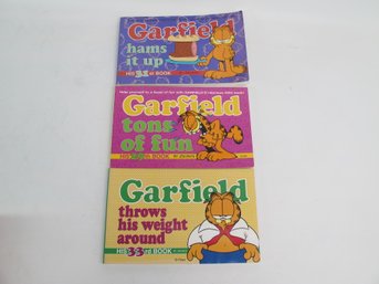 Garfield Comic Book Lot - 3 Hilarious Titles By Jim Davis