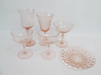 Set Of Pink Depression Glass Stemware - Elegant Vintage Coupes And Plates, 6 Pieces