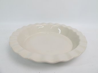 Celebrating Home Stoneware Pie Dish  Scalloped Edge Oven-Safe Bakeware