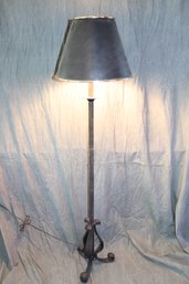Classic Wrought Iron Floor Lamp - Vintage Style With Modern Appeal, Dark Iron Finish, Home Lighting Decor