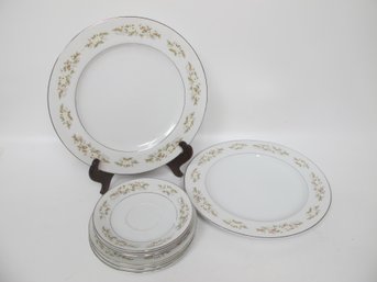 Vintage International Silver Co. Fine China 'Springtime' Dinnerware Set