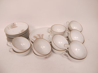 Fukagawa Arita Handpainted Porcelain Tea Set - Pattern No. 901, 29 Pieces