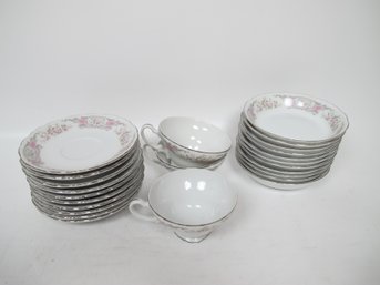 Style House Fine China 'Pompadour' Tea Set
