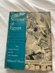 The Sceptor Of Egypt - 1675 To 1080 BC - By William C. Hayes