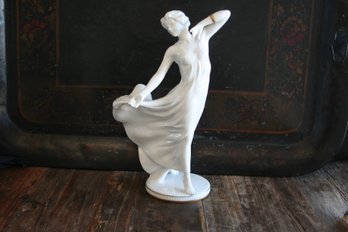 Gorgeous Large Goebel Art Deco Dancing Lady In Dress Figurine